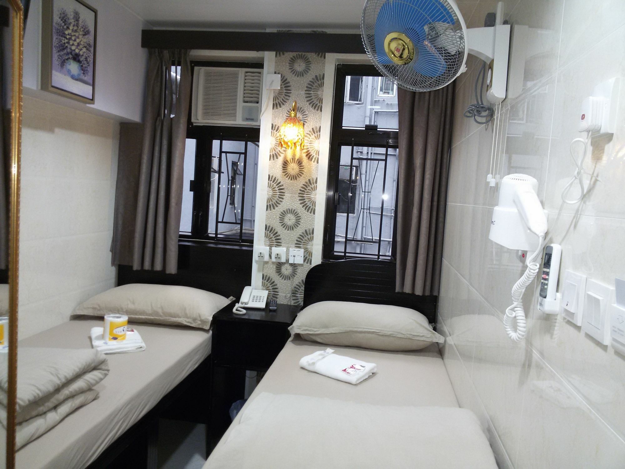 Aashiana Hotel Kowloon  Ngoại thất bức ảnh