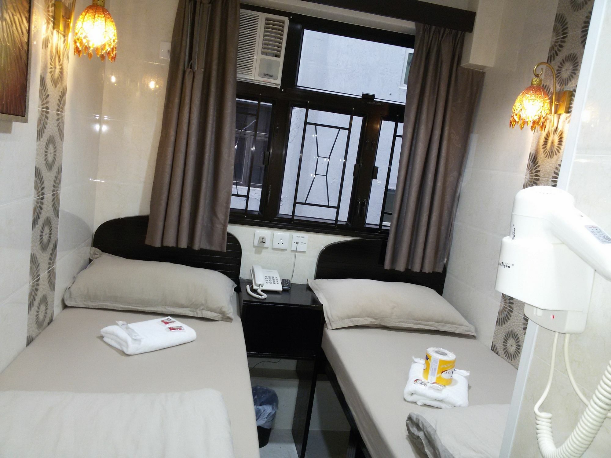 Aashiana Hotel Kowloon  Ngoại thất bức ảnh